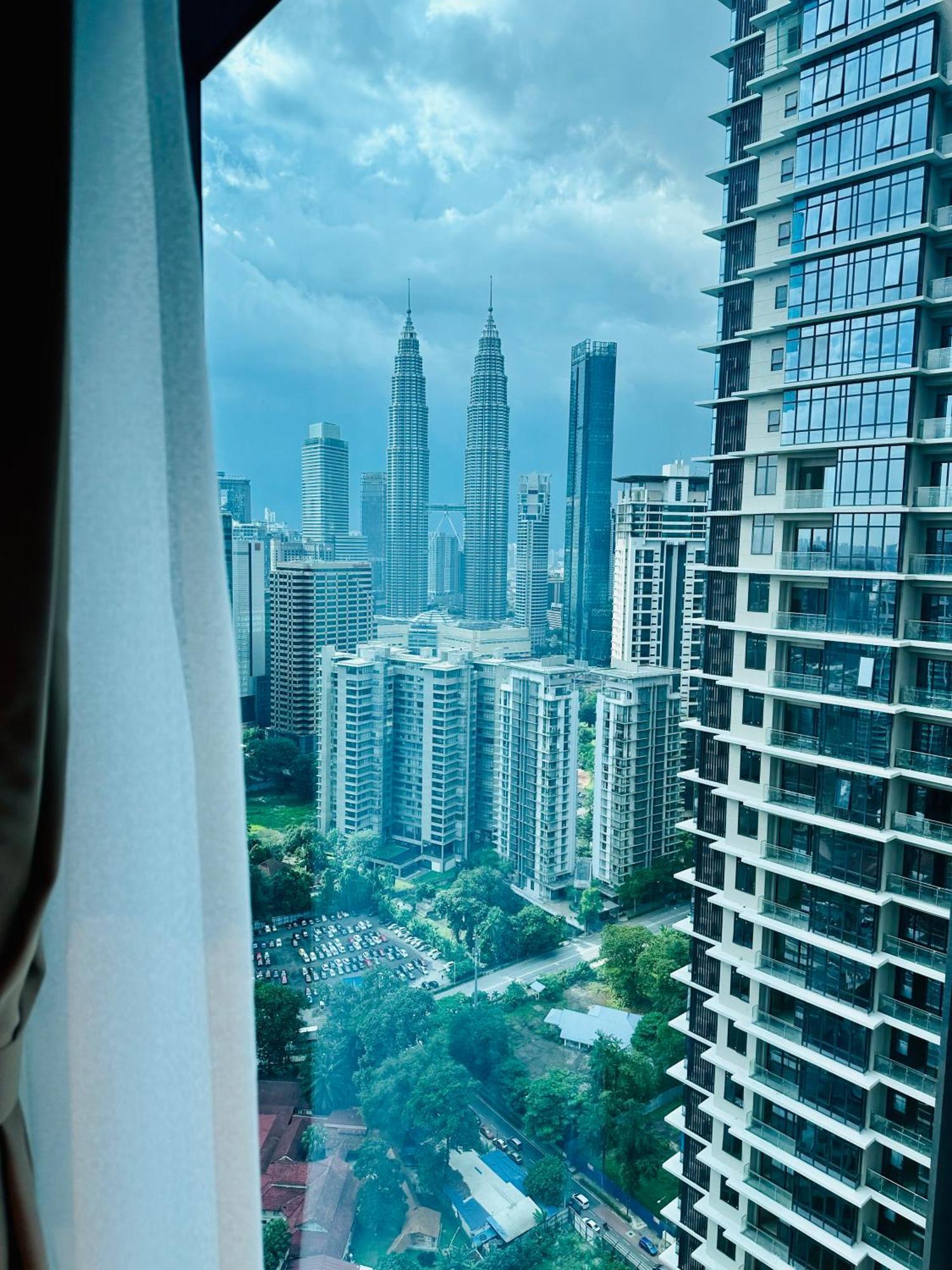 Eaton Residence Klcc Kuala Lumpur Bagian luar foto