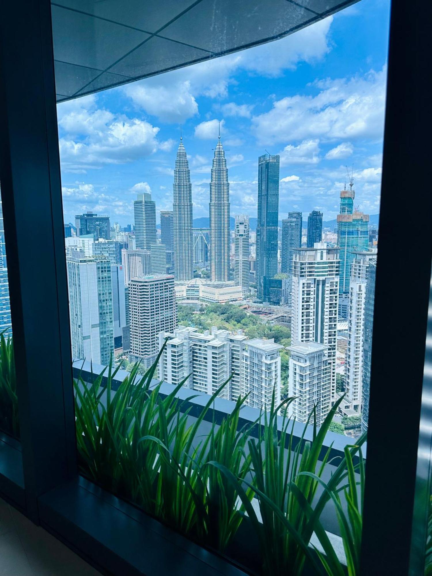 Eaton Residence Klcc Kuala Lumpur Bagian luar foto